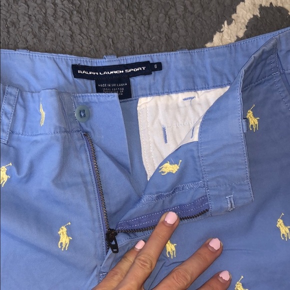 Ralph Lauren sz 6 blue/yellow horse printed shorts - Picture 2 of 4